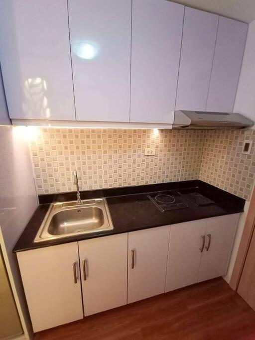Cozy Studio Unit At Sun Residences Кесон Сити Екстериор снимка