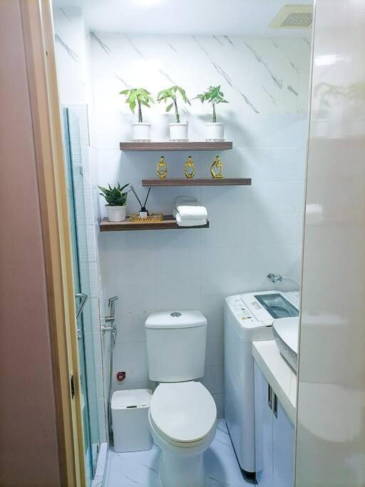 Cozy Studio Unit At Sun Residences Кесон Сити Екстериор снимка